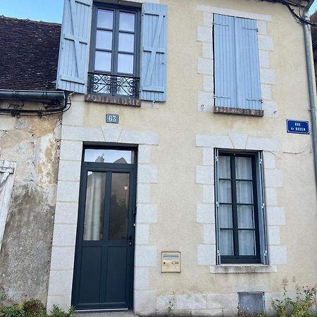 La Persienne Bleue - Coeur Historique De Mortagne Au Perche Mortagne-au-Perche Exterior foto